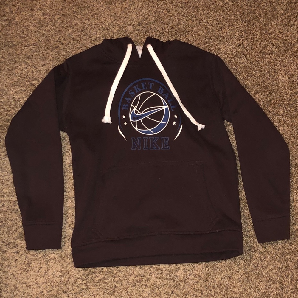 Brown Nike Basketball Hoodie / Pullover (Size Medium)